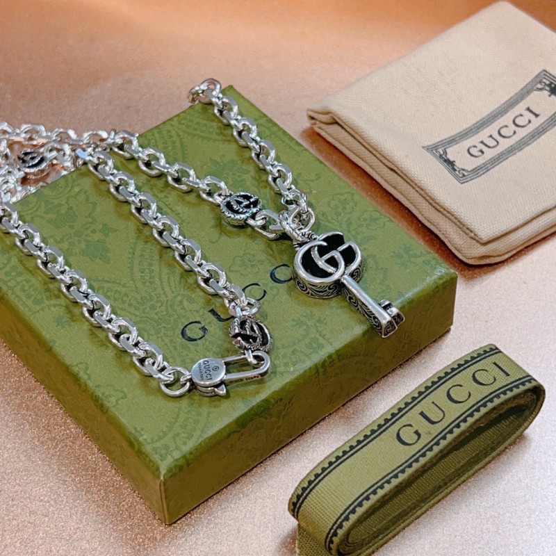 Gucci Necklace (Unisex)