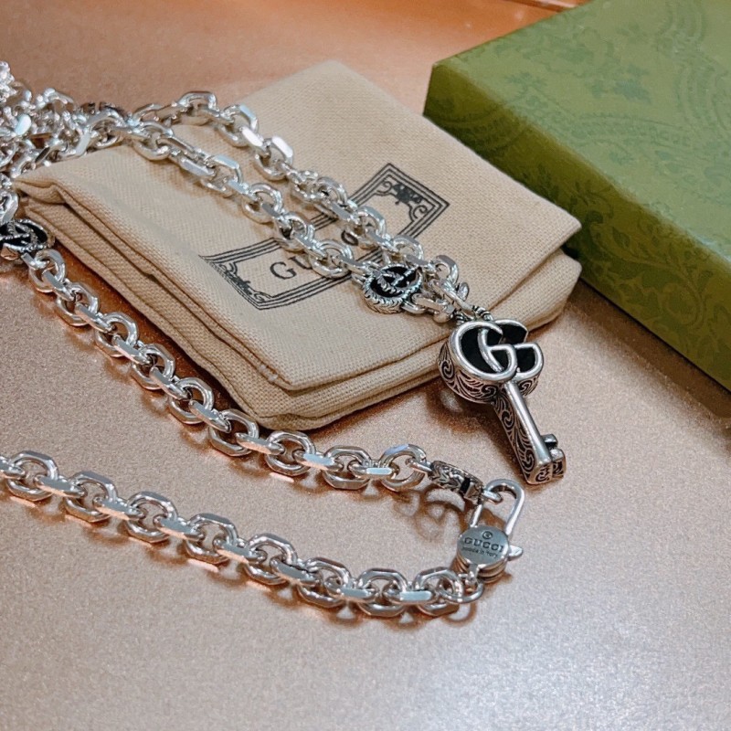 Gucci Necklace (Unisex)