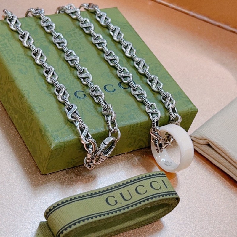 Gucci Necklace (Unisex)