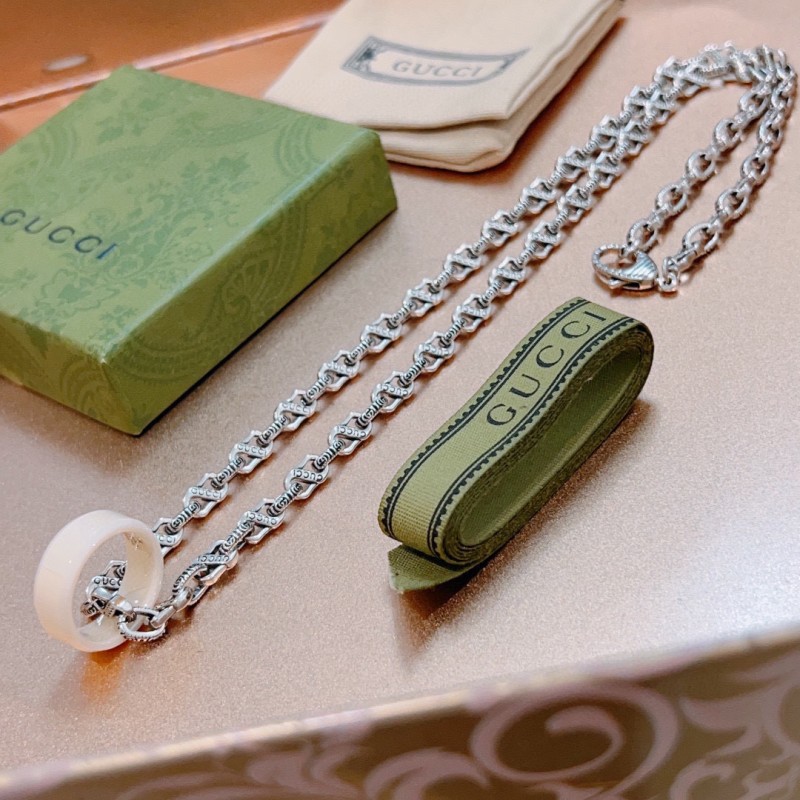 Gucci Necklace (Unisex)