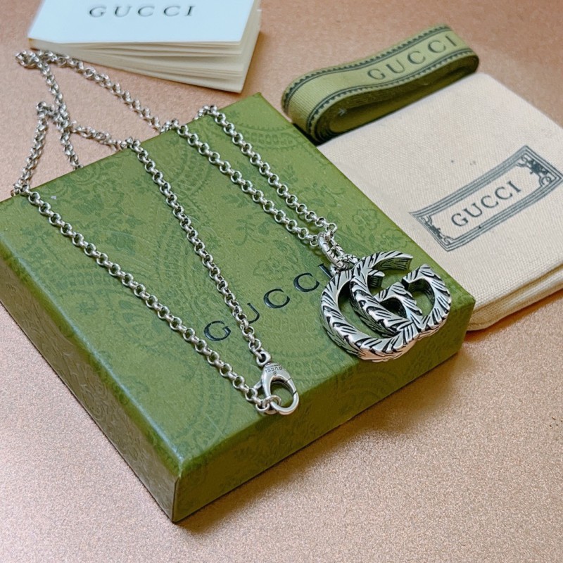 Gucci Necklace (Unisex)