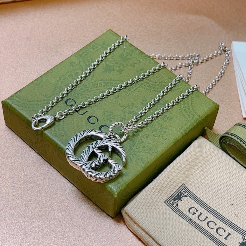 Gucci Necklace (Unisex)