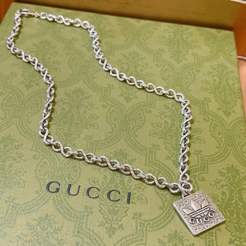 Gucci Necklace (Unisex)