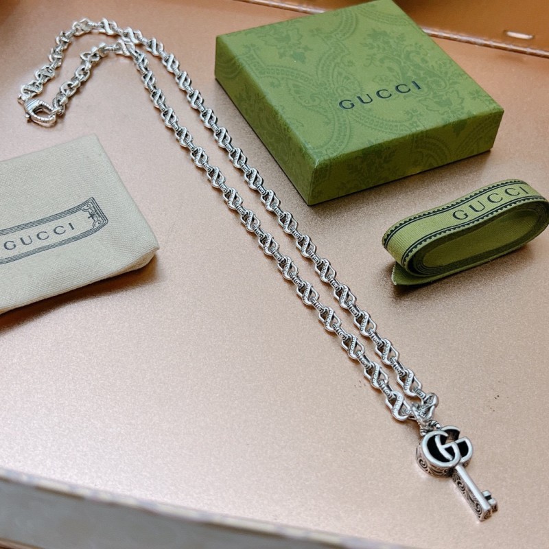 Gucci Necklace (Unisex)