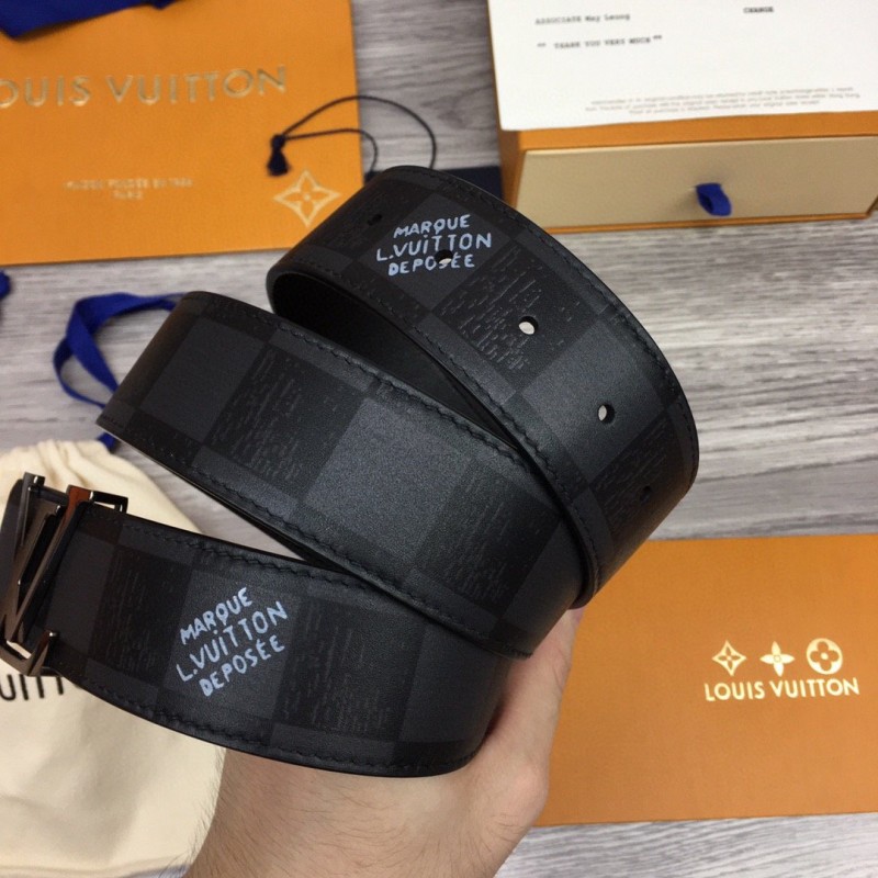 LV Men Belt