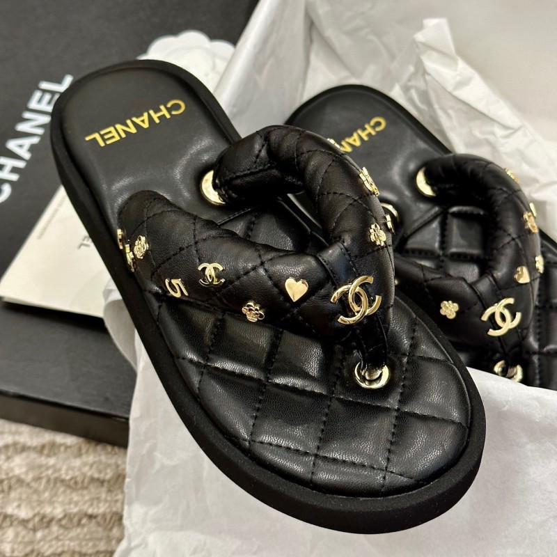 Chanel Slippers 