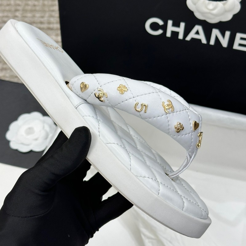 Chanel Slippers 