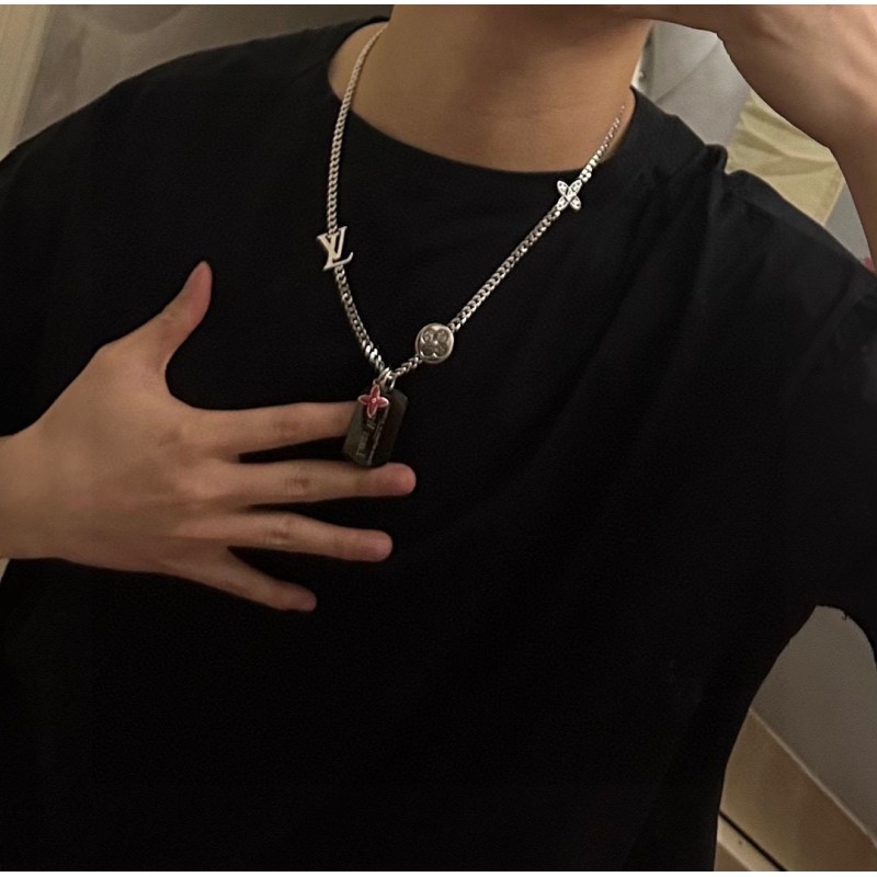 LV Necklace (Unisex)