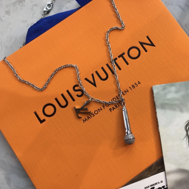 LV Necklace (Unisex)