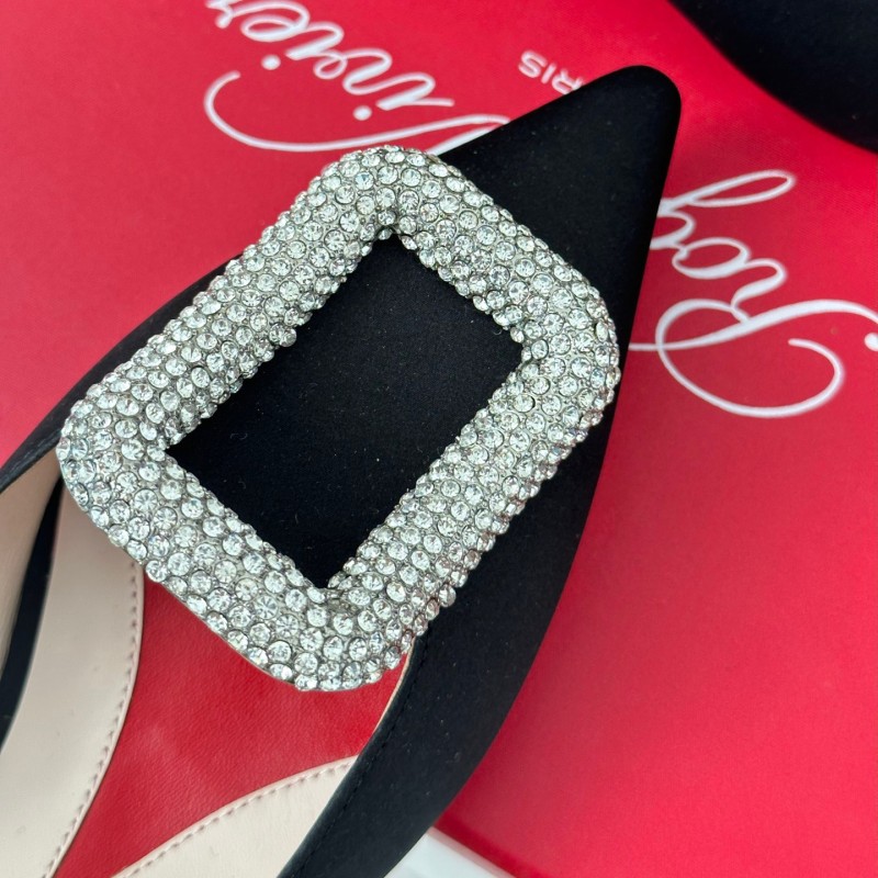 Roger Vivier Flat