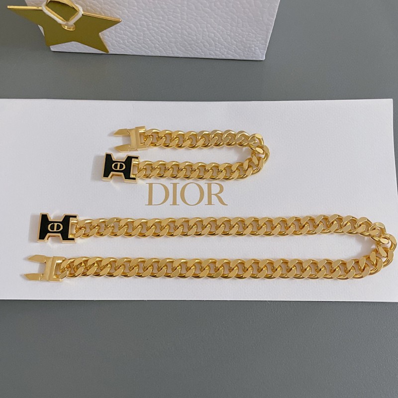 Dior Bracelet / Necklace