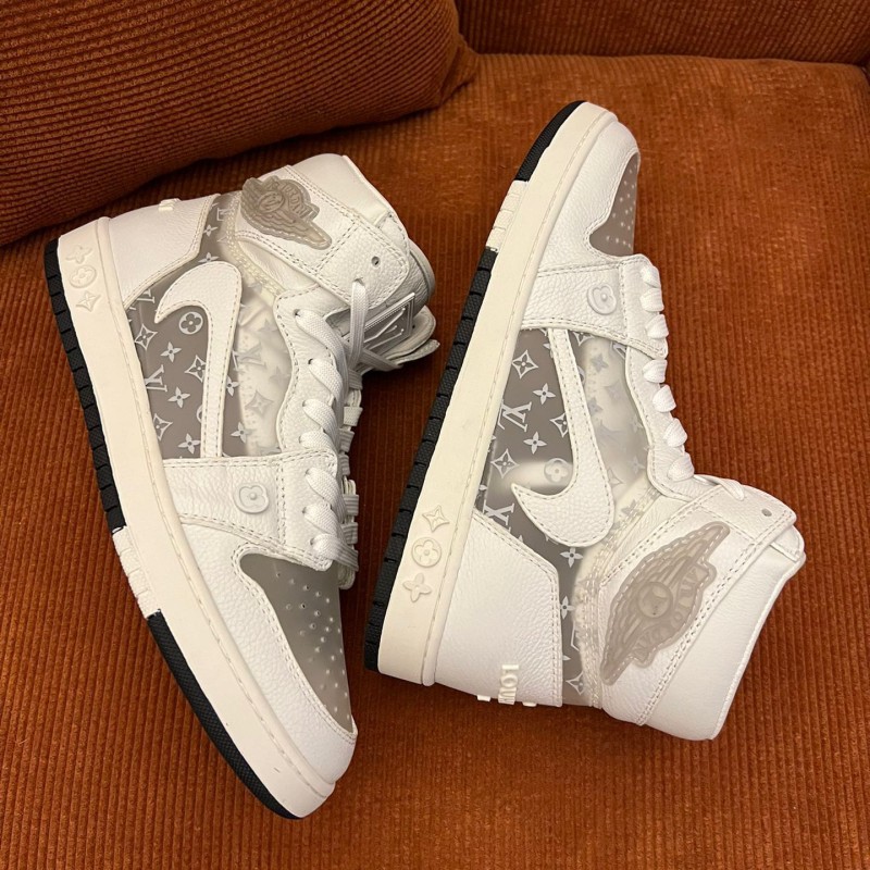 LV x Nike Unisex Sneaker 