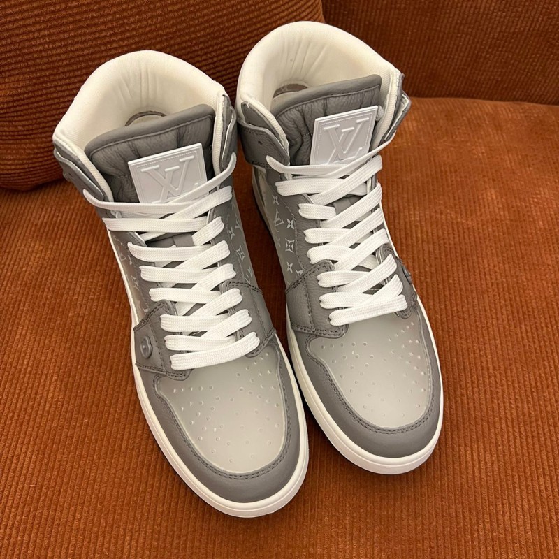 LV x Nike Unisex Sneaker 