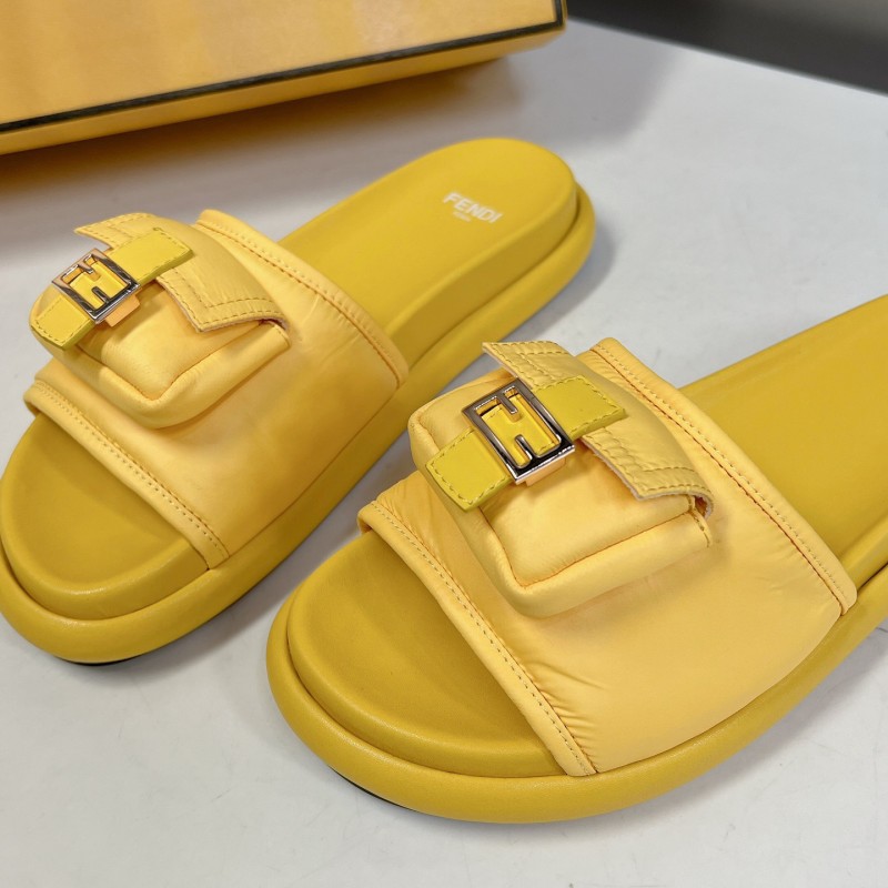 Fendi Slippers 