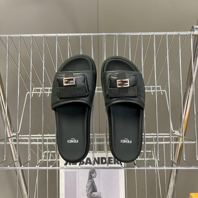 Fendi Slippers 