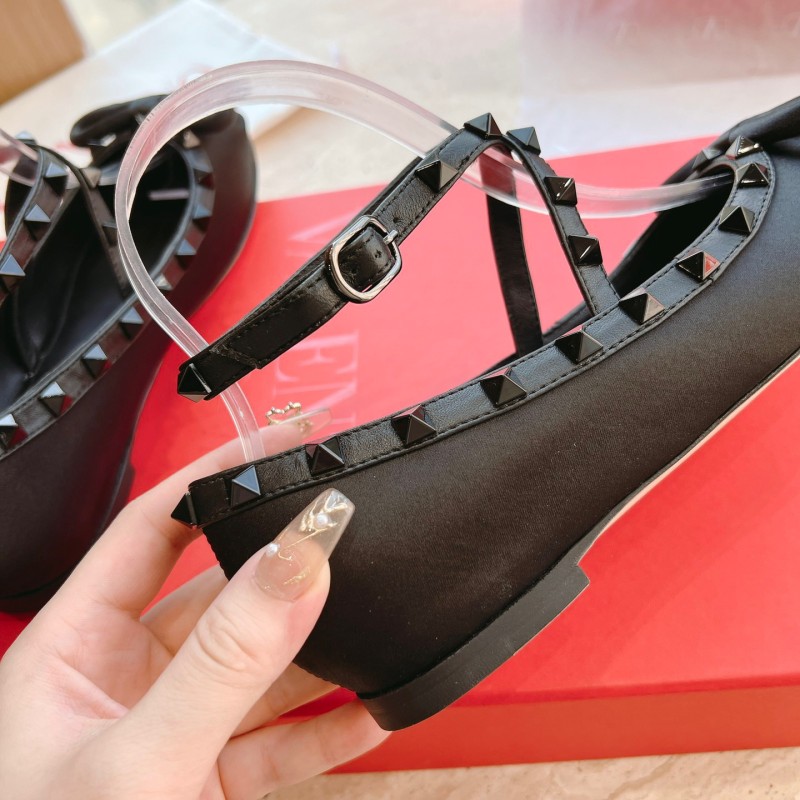 Valentino Rockstud Flat