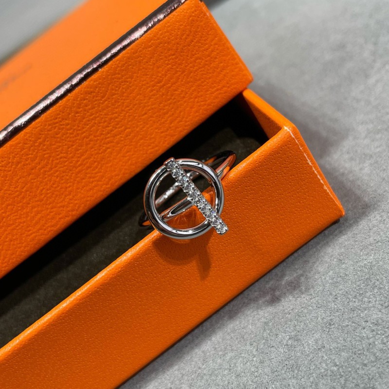 Hermes Ring