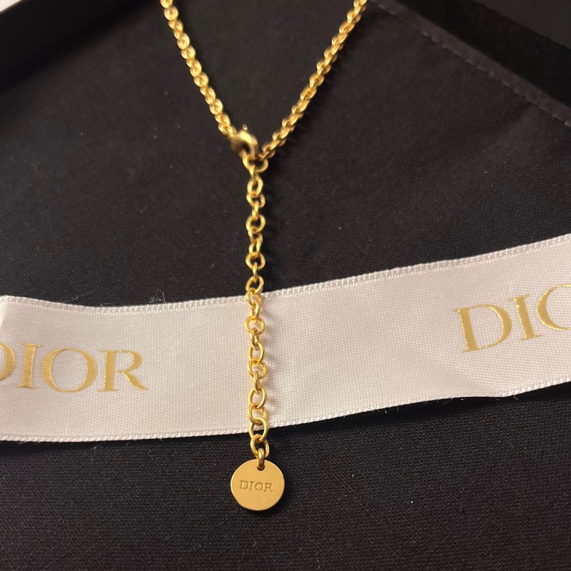 Dior Necklace / Bracelet