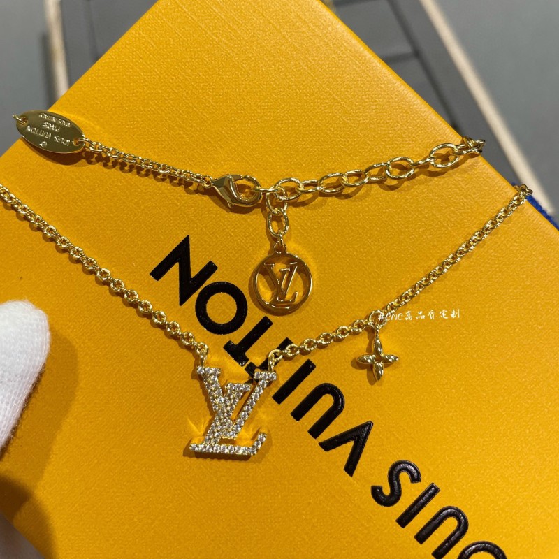 LV Necklace