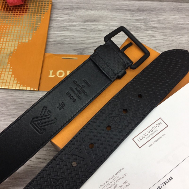 LV Men Belt