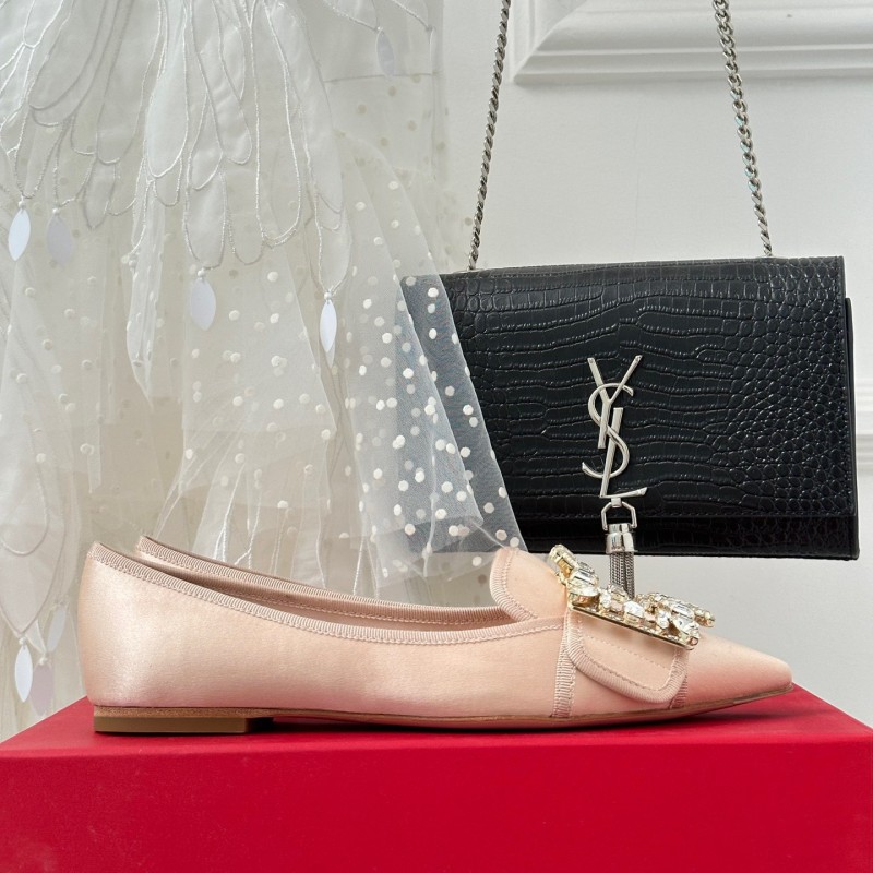 Roger Vivier Flat / Heels