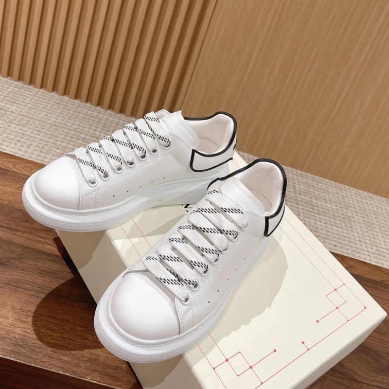 McQueen Unisex Sneaker