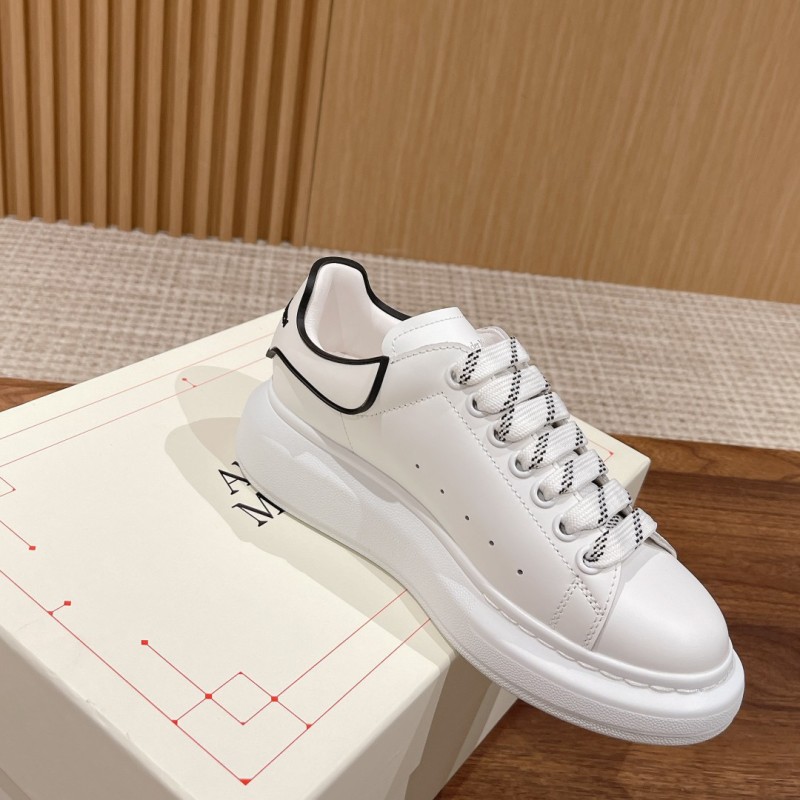 McQueen Unisex Sneaker