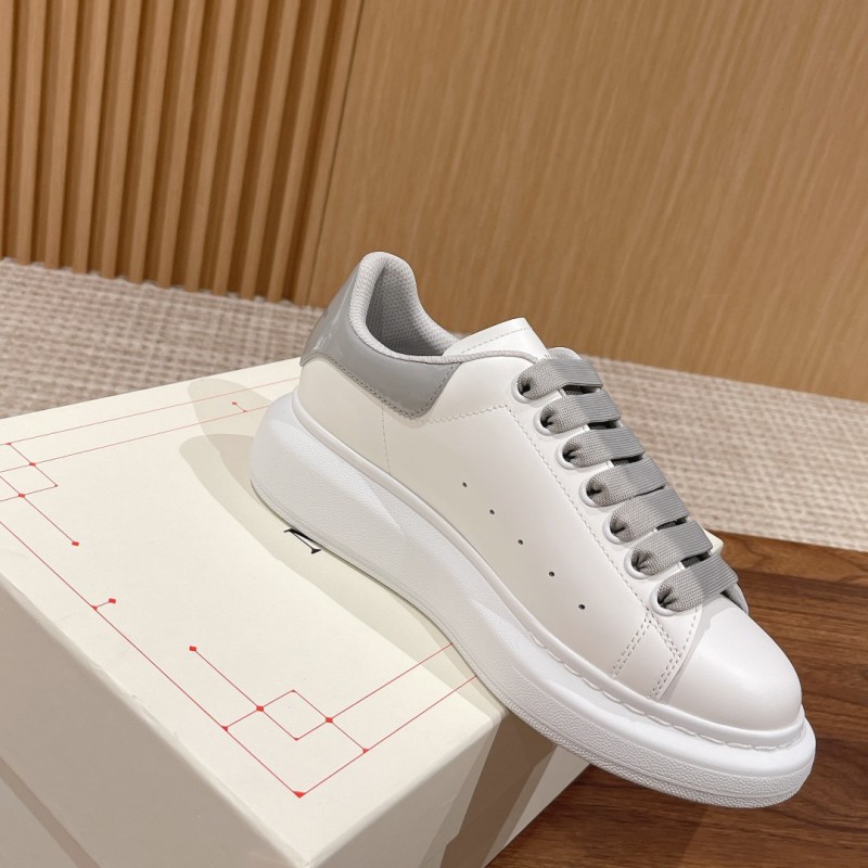 McQueen Unisex Sneaker