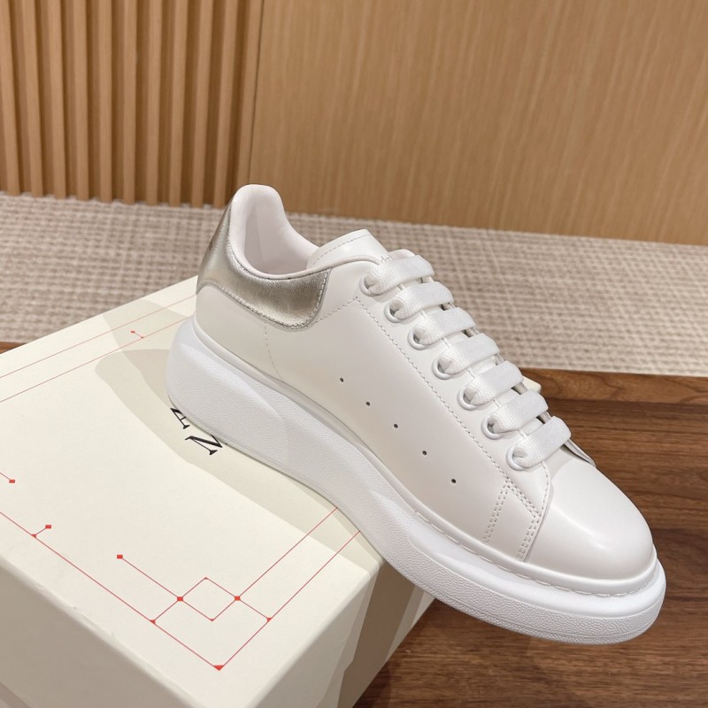 McQueen Unisex Sneaker