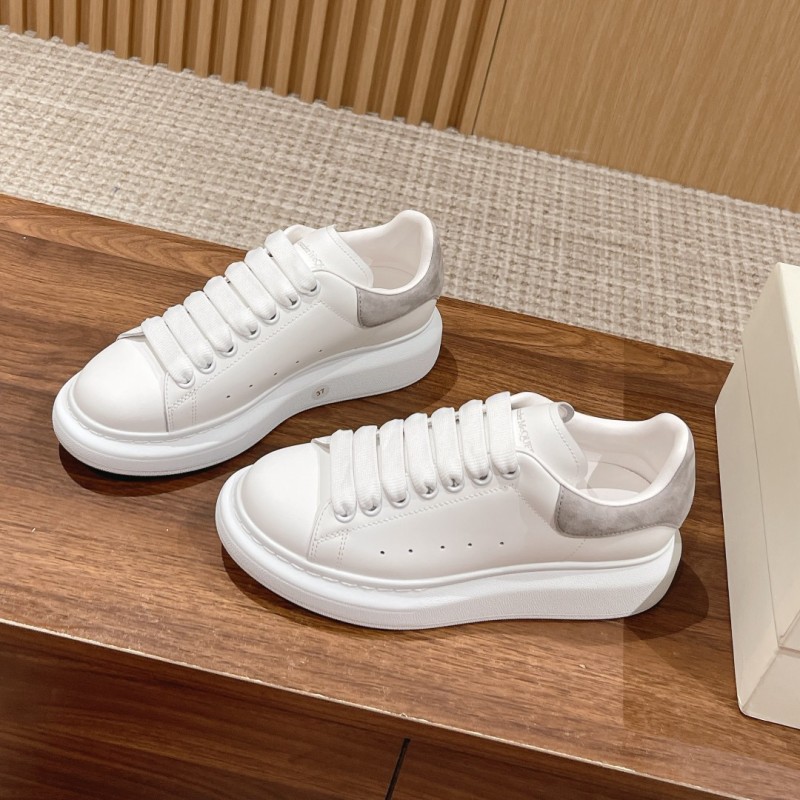 McQueen Unisex Sneaker