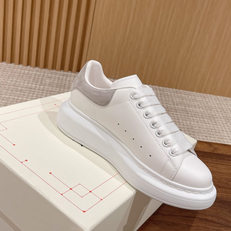 McQueen Unisex Sneaker