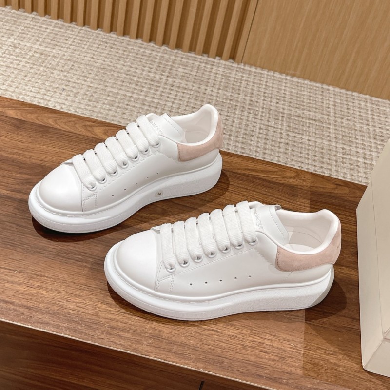 McQueen Unisex Sneaker