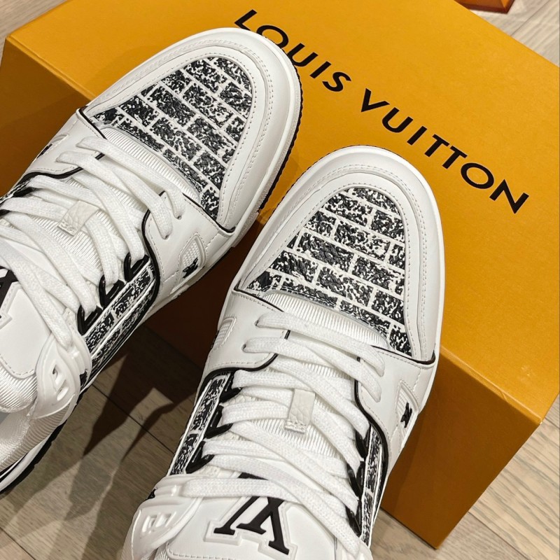 LV Unisex Trainer Sneaker