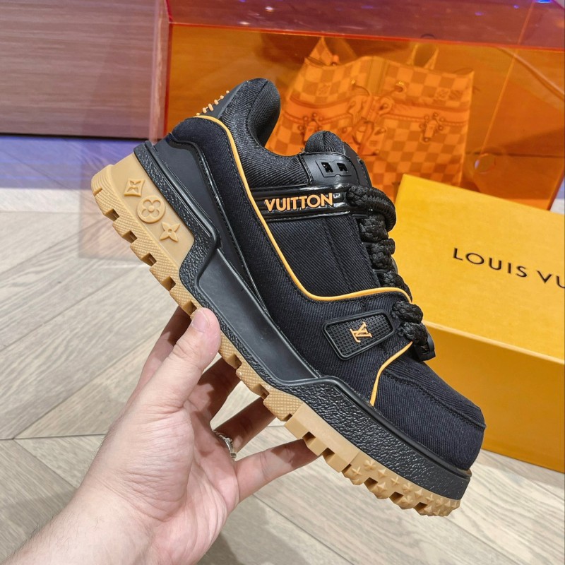 LV Unisex Trainer Sneaker