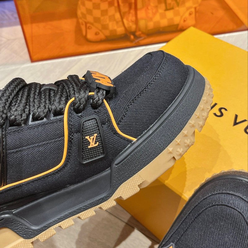 LV Unisex Trainer Sneaker