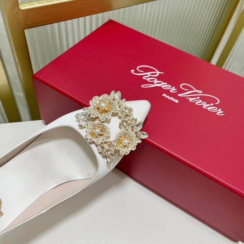 Roger Vivier Bouquet Strass Buckle Heels