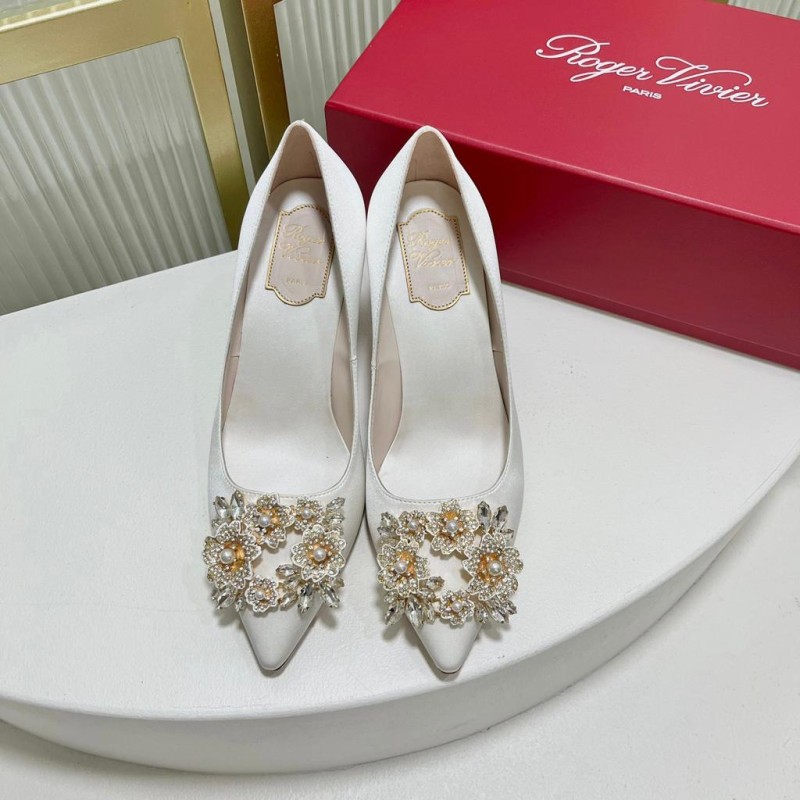 Roger Vivier Bouquet Strass Buckle Heels