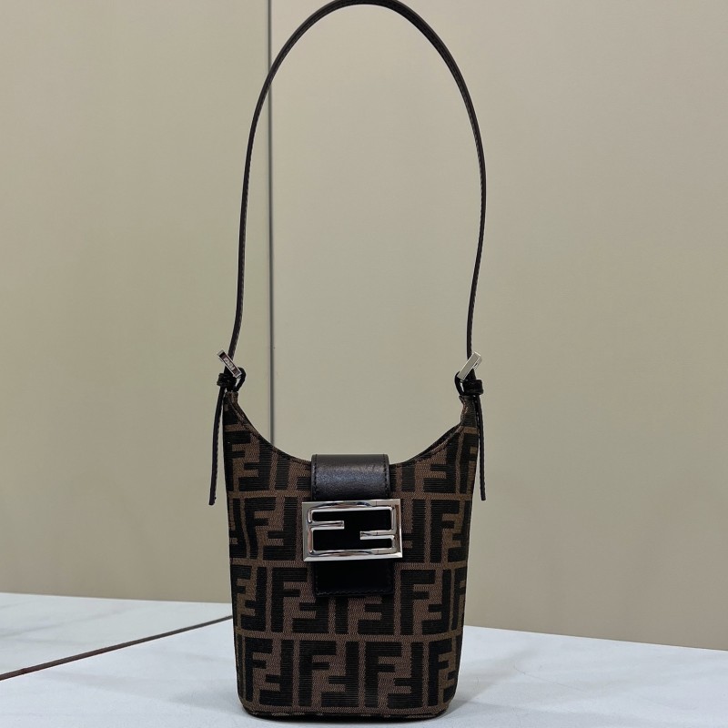 Fendi 薯条包