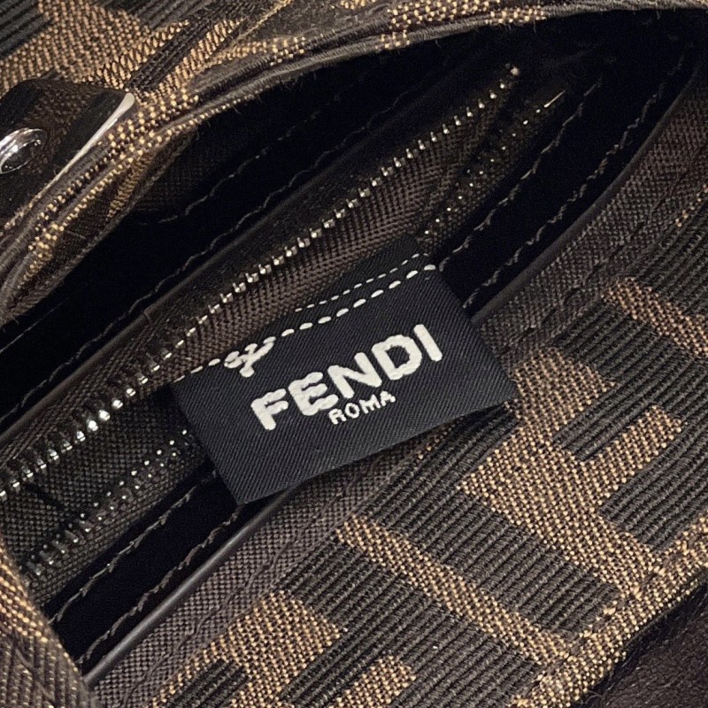 Fendi 薯条包