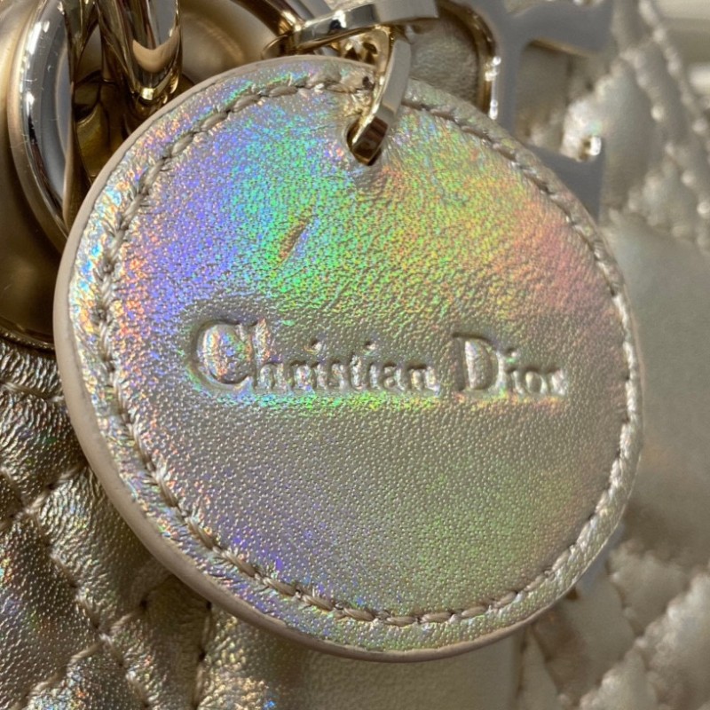 Dior D-Joy Medium