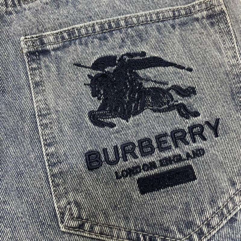 Burberry Jeans