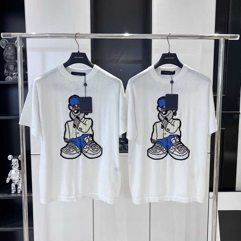 LV Tee