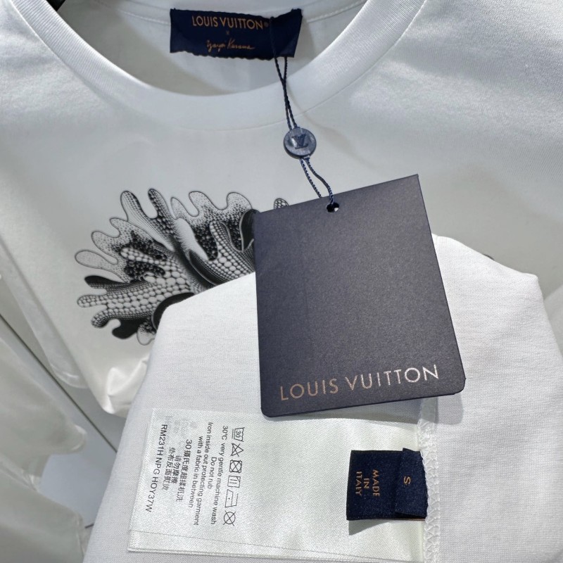 LV Tee