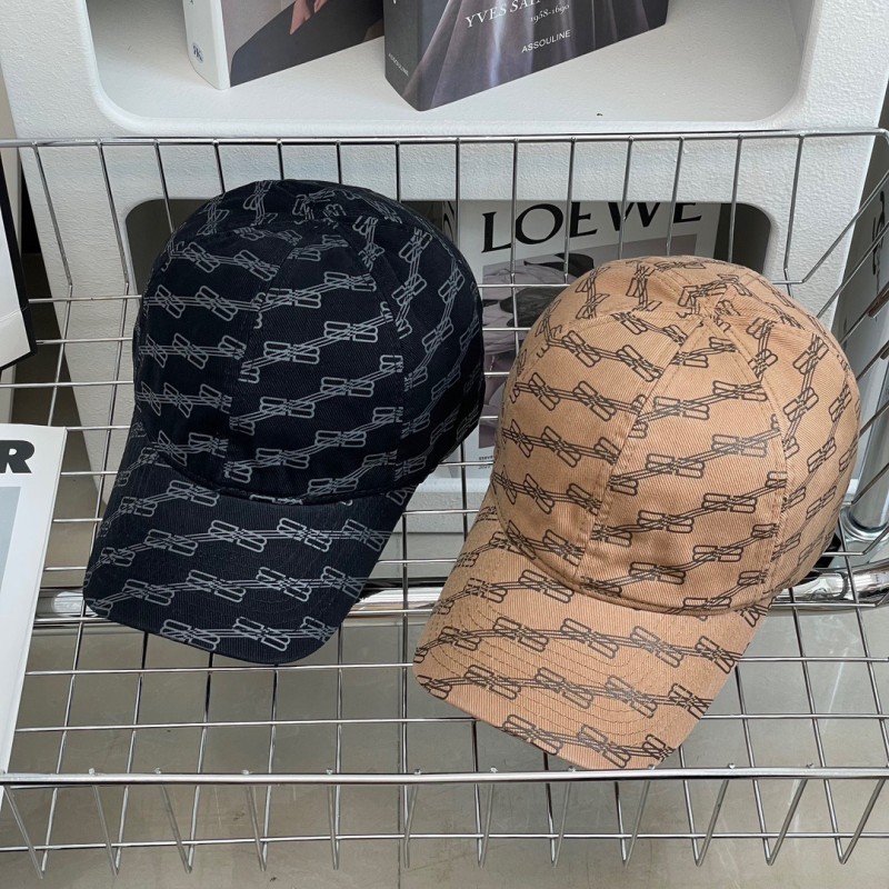 Balenciaga Cap