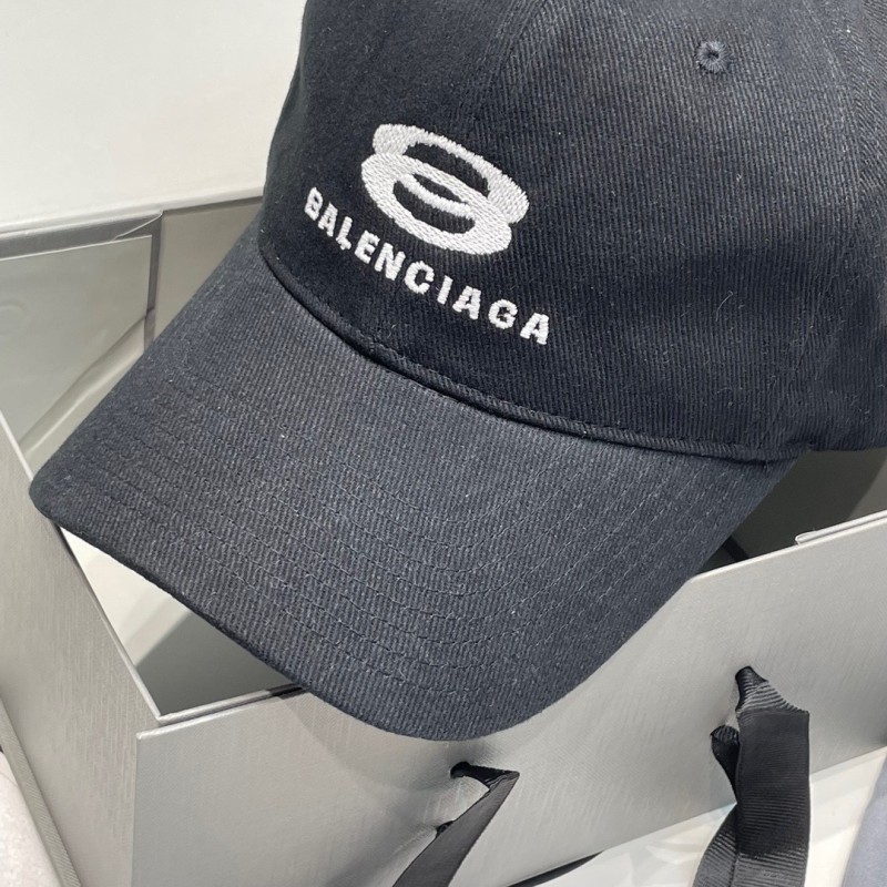 Balenciaga Cap