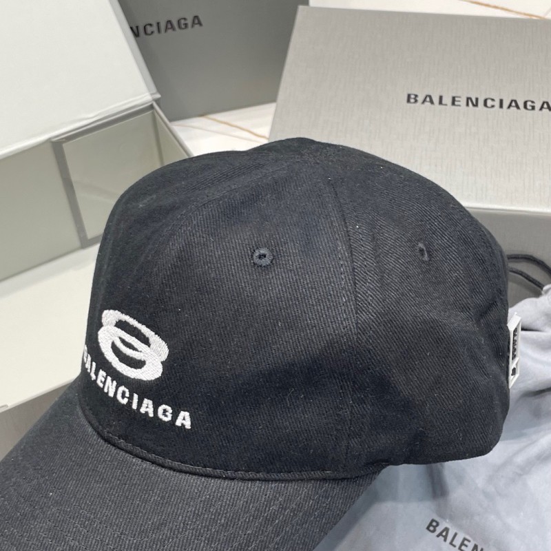 Balenciaga Cap