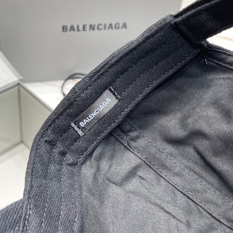 Balenciaga Cap