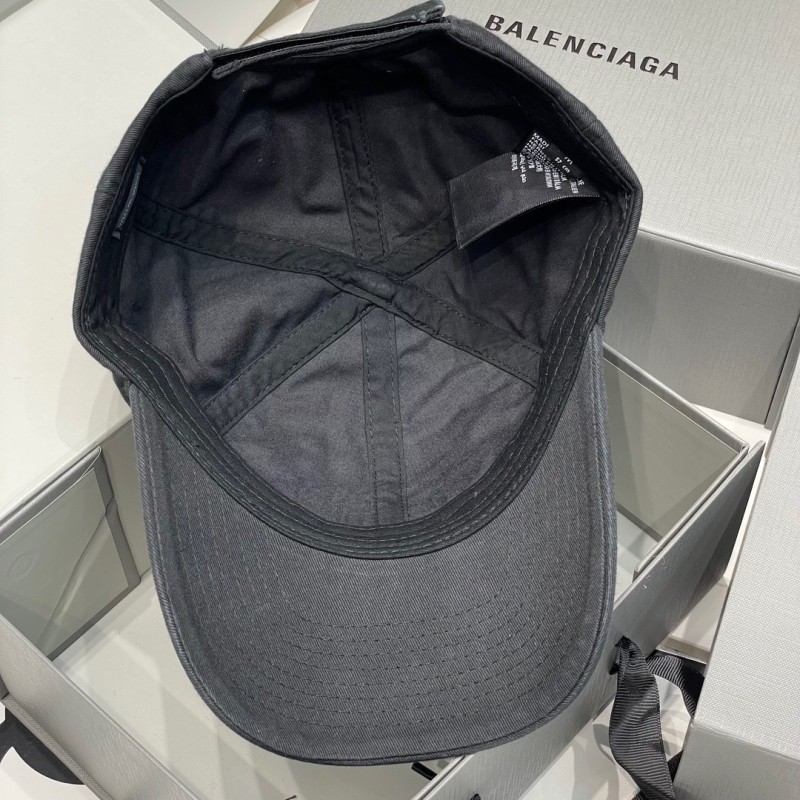 Balenciaga Cap