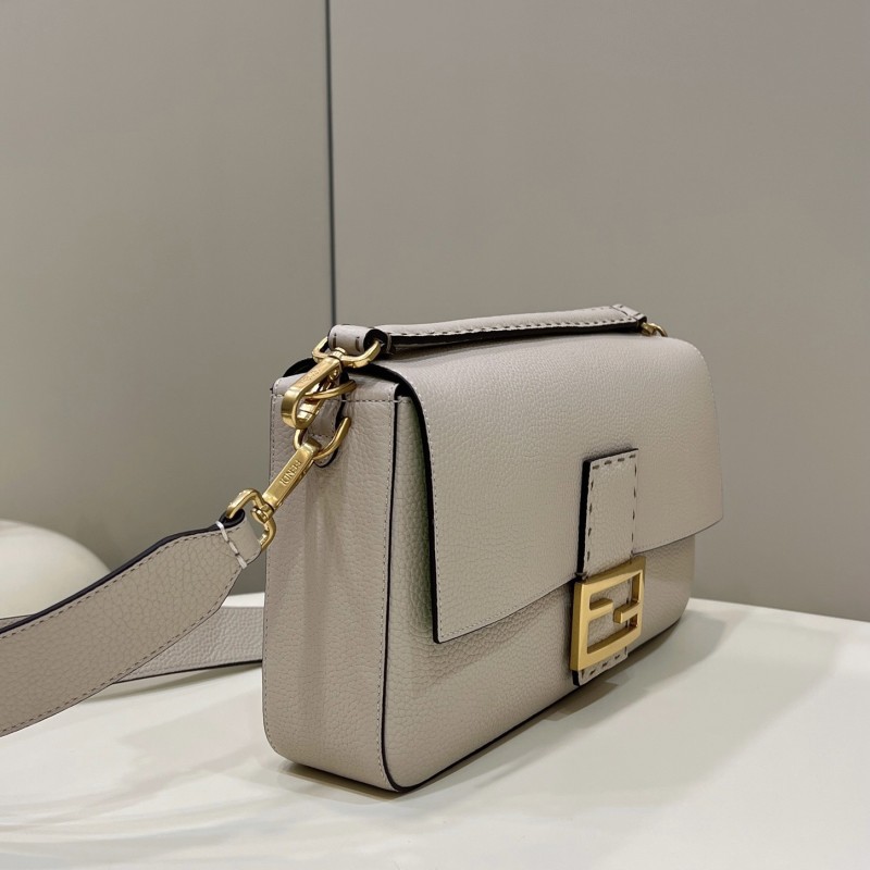 Fendi Baguette