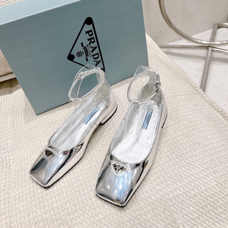 Prada Flat